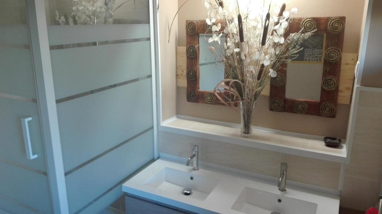 Le CERISIER VIA RHONA DOLCE VIA Hotel La Voulte-sur-Rhone Eksteriør billede